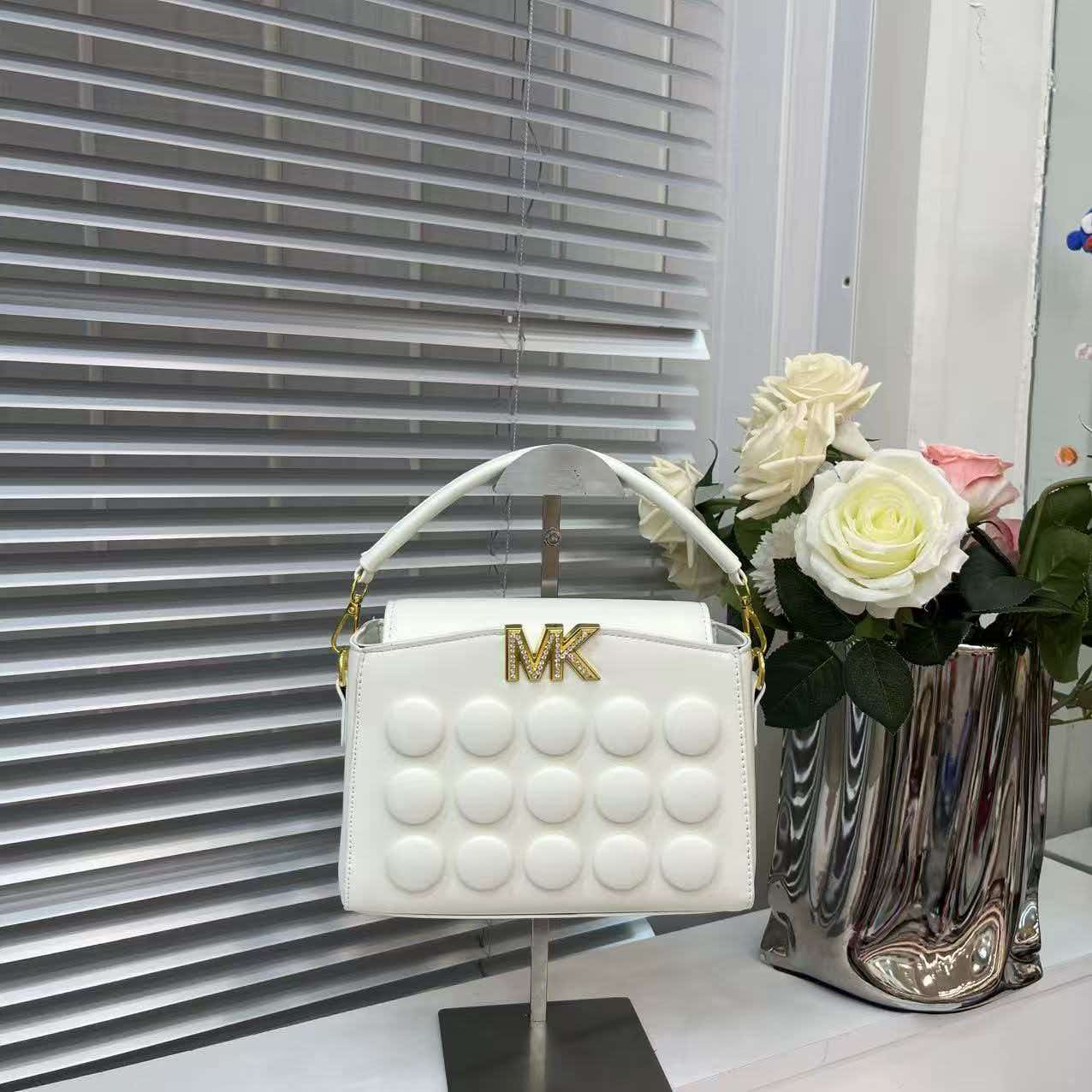 Women'S Bags Of Michael Kors - Tas tangan wanita Michael Kors mewah,