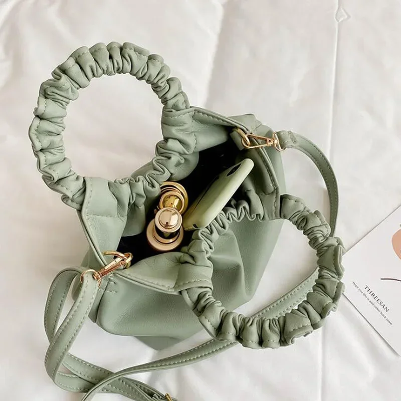 Tas Tangan Kecil untuk Wanita  - Women Bags Rack ulasan dan harga